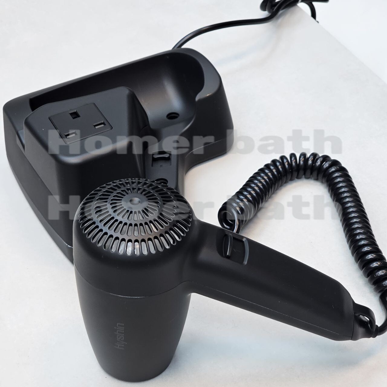 سشوار مشکی هایشنگ 016