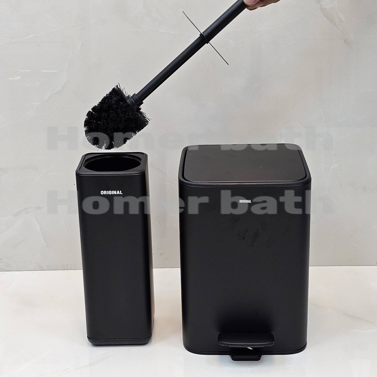 سطل-و-برس-5-لیتر-مکعبی-مشکی-اورجینال