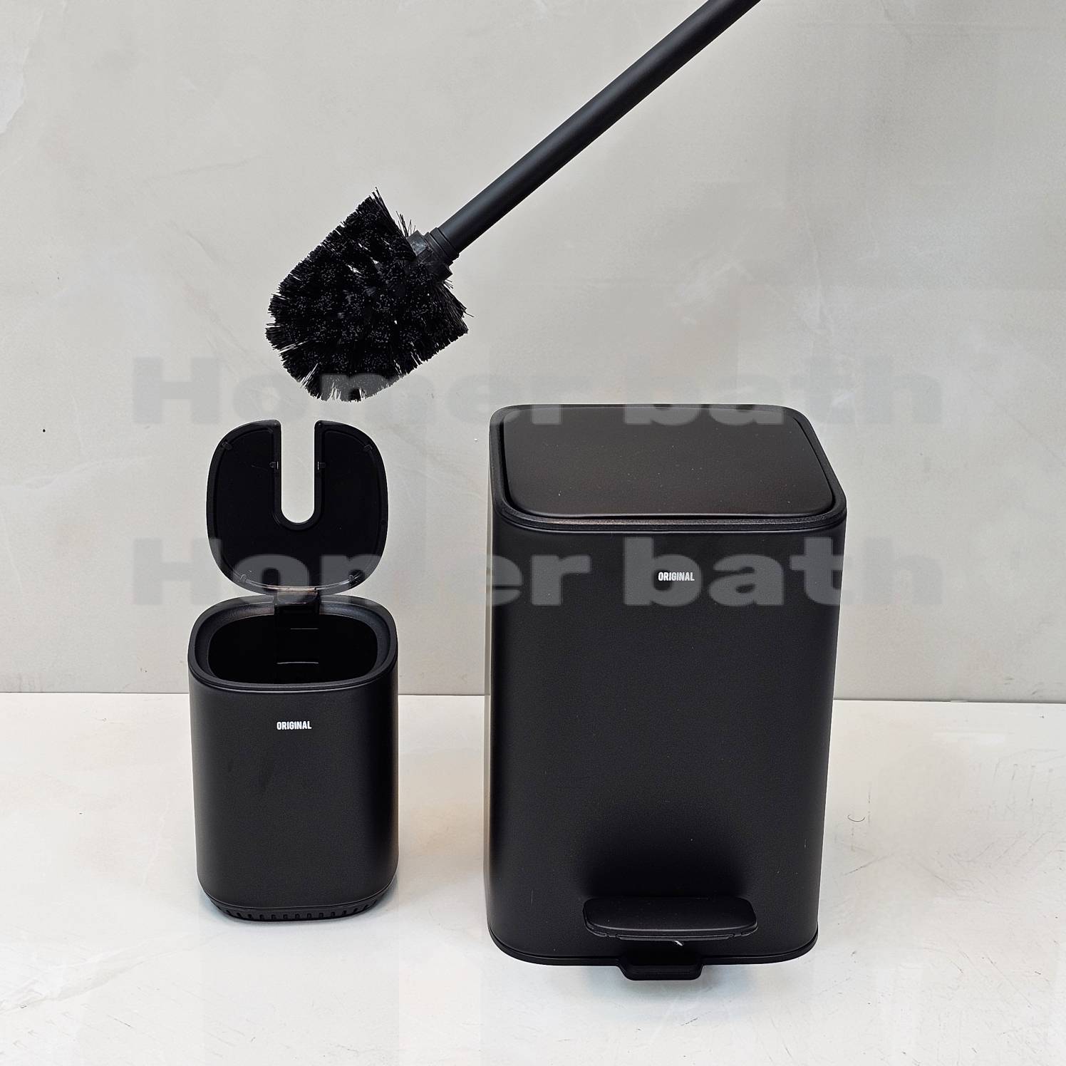 سطل-و-برس-3-لیتر-مکعبی-مشکی-اورجینال